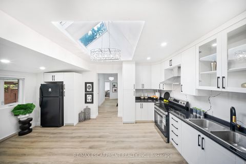 Photo 18 at 665 Kipling Avenue, City Centre West, Toronto