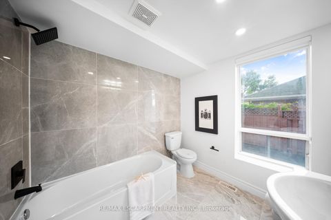 Photo 30 at 665 Kipling Avenue, City Centre West, Toronto