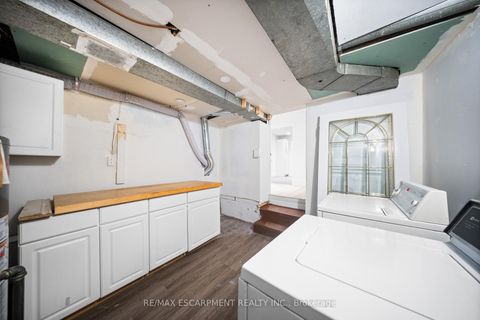 Photo 36 at 665 Kipling Avenue, City Centre West, Toronto