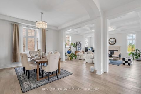 Photo 7 at 18 Ridgepoint Road, Kleinburg, Vaughan