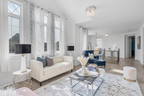Photo 19 at 18 Ridgepoint Road, Kleinburg, Vaughan