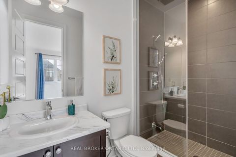 Photo 26 at 18 Ridgepoint Road, Kleinburg, Vaughan