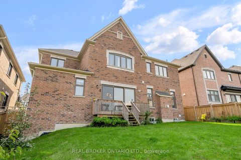Photo 34 at 18 Ridgepoint Road, Kleinburg, Vaughan