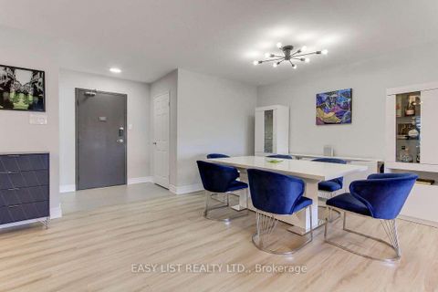 Photo 2 at 2109 - 2330 Bridletowne Circle, L'Amoreaux, Toronto