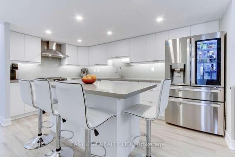 Photo 4 at 2109 - 2330 Bridletowne Circle, L'Amoreaux, Toronto