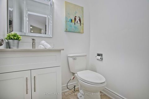 Photo 3 at 94 Weldrick Road E, Harding, Richmond Hill