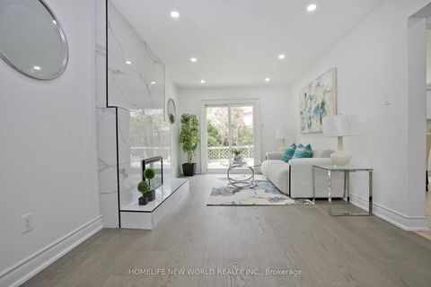 Photo 7 at 94 Weldrick Road E, Harding, Richmond Hill