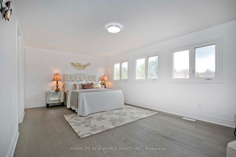 Photo 22 at 94 Weldrick Road E, Harding, Richmond Hill