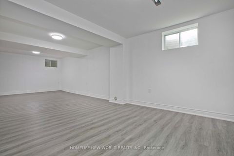 Photo 33 at 94 Weldrick Road E, Harding, Richmond Hill