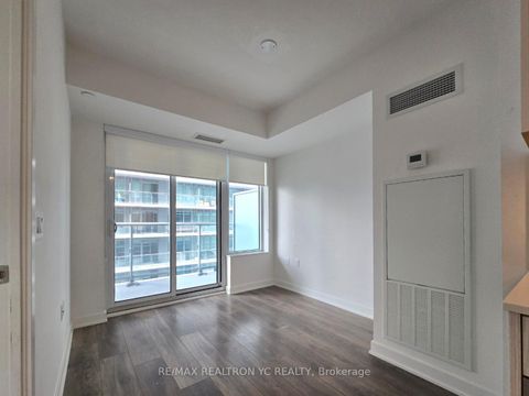 Photo 3 at 3015 - 195 Redpath Avenue, Mount Pleasant West, Toronto