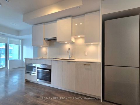 Photo 5 at 3015 - 195 Redpath Avenue, Mount Pleasant West, Toronto