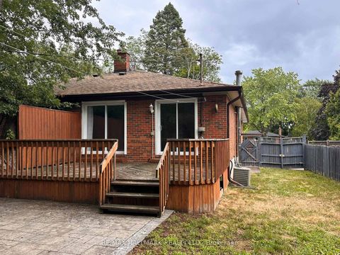 Photo 2 at 1198 Ingledene Drive, FA Falgarwood, Oakville
