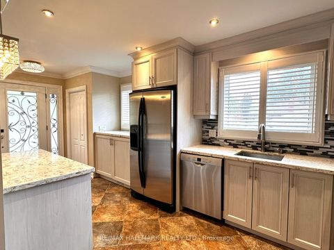 Photo 10 at 1198 Ingledene Drive, FA Falgarwood, Oakville