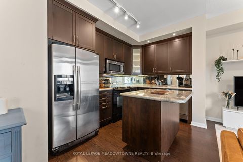 Photo 13 at 916 - 628 Fleet Street, Niagara, Toronto