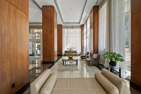Photo 23 at 916 - 628 Fleet Street, Niagara, Toronto