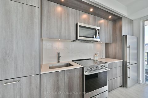 Photo 8 at 1132 - 20 Inn On The Park Drive, Don Mills, Toronto