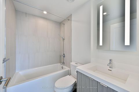 Photo 12 at 1132 - 20 Inn On The Park Drive, Don Mills, Toronto