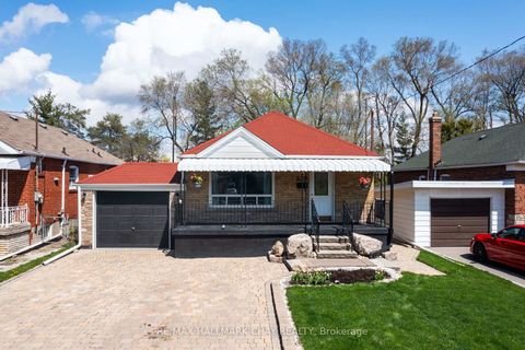 Photo 4 at 239 Ellington Drive, Maryvale, Toronto