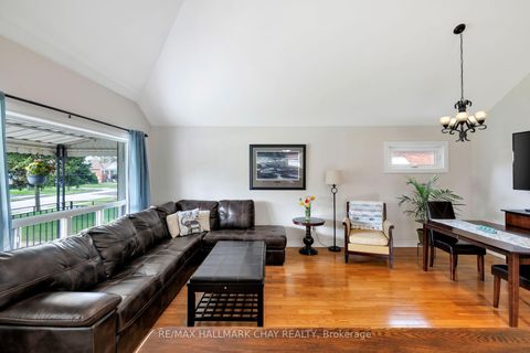Photo 6 at 239 Ellington Drive, Maryvale, Toronto