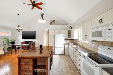 Photo 7 at 239 Ellington Drive, Maryvale, Toronto