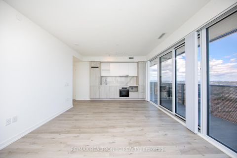 Photo 2 at 6606 - 138 Downes Street, Waterfront Communities C8, Toronto