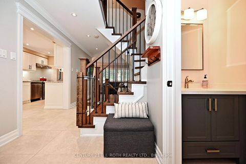 Photo 4 at 99 Sandfield Drive, Aurora Highlands, Aurora