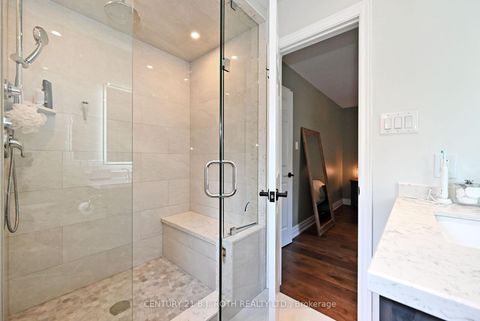 Photo 18 at 99 Sandfield Drive, Aurora Highlands, Aurora