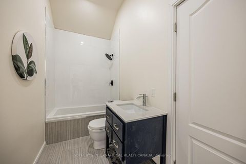 Photo 8 at 70 Dunraven Drive, Eglinton West, Toronto
