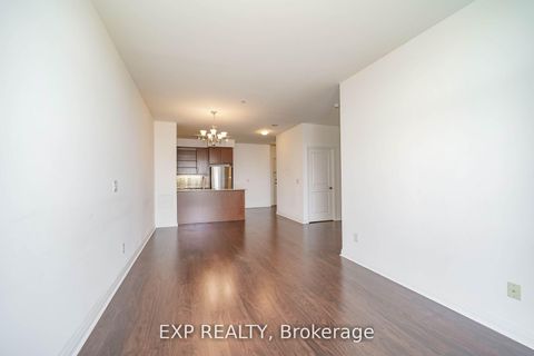 Photo 10 at 1011 - 55 Oneida Crescent, Langstaff, Richmond Hill