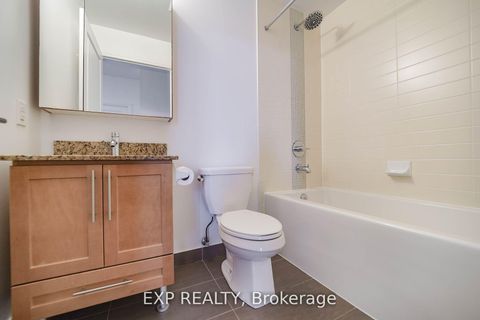 Photo 13 at 1011 - 55 Oneida Crescent, Langstaff, Richmond Hill