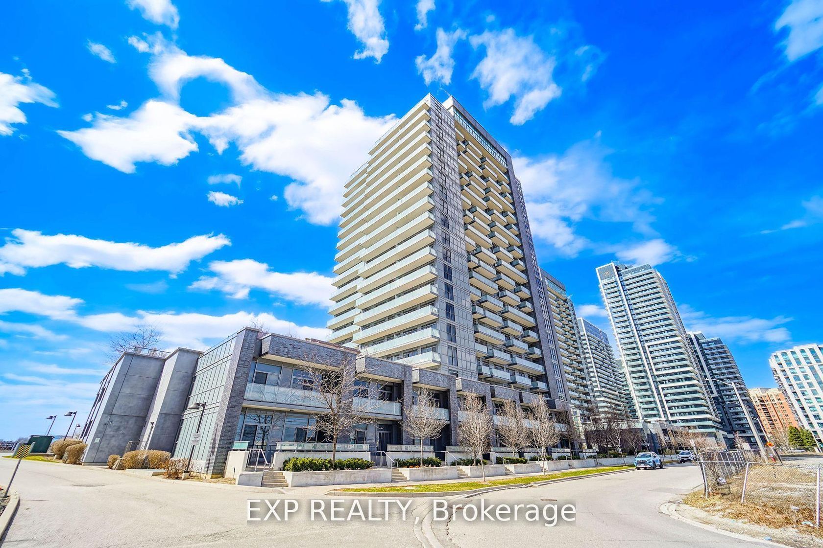 1011 - 55 Oneida Crescent, Langstaff, Richmond Hill by Loree Meneguzzi Real Estate 1011 - 55 Oneida Crescent, Langstaff, Richmond Hill