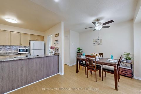 Photo 8 at 20 - 811 Wilson Road N, Pinecrest, Oshawa