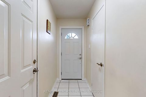 Photo 17 at 20 - 811 Wilson Road N, Pinecrest, Oshawa