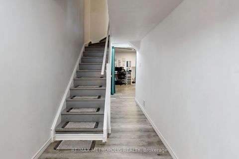 Photo 32 at 20 - 811 Wilson Road N, Pinecrest, Oshawa