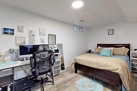 Photo 33 at 20 - 811 Wilson Road N, Pinecrest, Oshawa