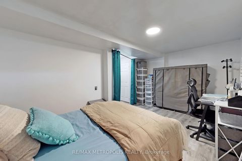 Photo 35 at 20 - 811 Wilson Road N, Pinecrest, Oshawa