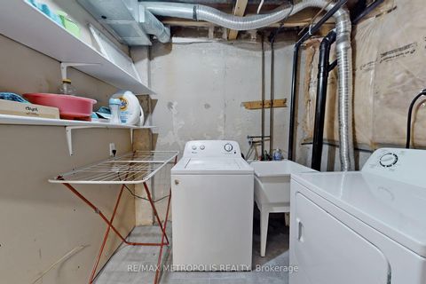 Photo 36 at 20 - 811 Wilson Road N, Pinecrest, Oshawa