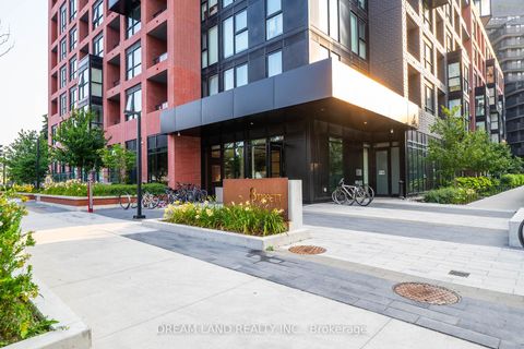 Photo 2 at 621 - 8 Tippett Road, Clanton Park, Toronto