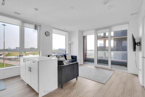 Photo 12 at 621 - 8 Tippett Road, Clanton Park, Toronto