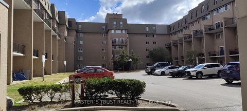 Photo 1 at 209 - 165 Cherokee Boulevard, Pleasant View, Toronto