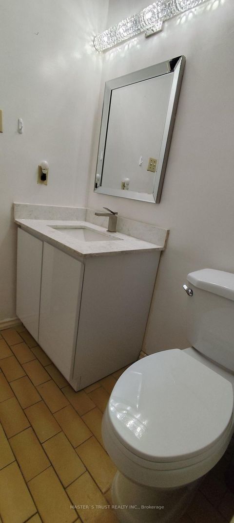 Photo 25 at 209 - 165 Cherokee Boulevard, Pleasant View, Toronto