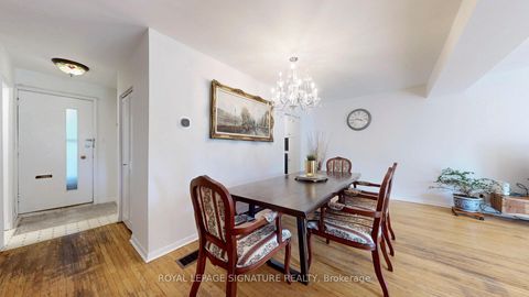 Photo 9 at 76 - 6 Esterbrooke Avenue, Don Valley Village, Toronto