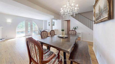 Photo 11 at 76 - 6 Esterbrooke Avenue, Don Valley Village, Toronto