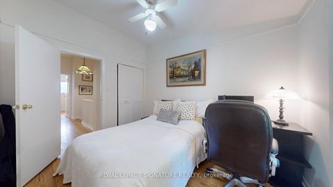 Photo 19 at 76 - 6 Esterbrooke Avenue, Don Valley Village, Toronto