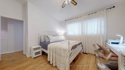 Photo 21 at 76 - 6 Esterbrooke Avenue, Don Valley Village, Toronto