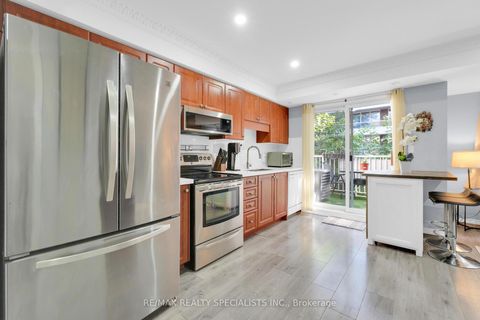 Photo 5 at 80 - 37 Four Winds Drive, York University Heights, Toronto