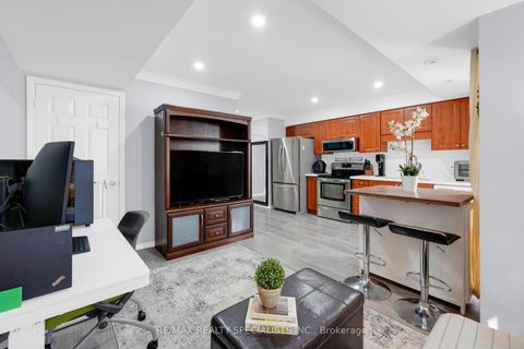 Photo 10 at 80 - 37 Four Winds Drive, York University Heights, Toronto