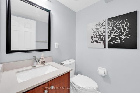 Photo 11 at 80 - 37 Four Winds Drive, York University Heights, Toronto