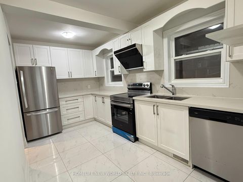 Photo 12 at 111 Vauxhall Drive, Dorset Park, Toronto