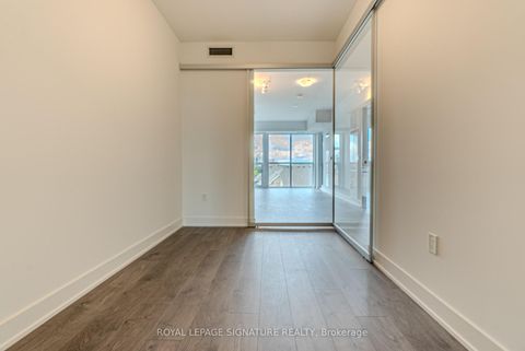 Photo 14 at 611 - 2343 Khalsa Gate, WM Westmount, Oakville